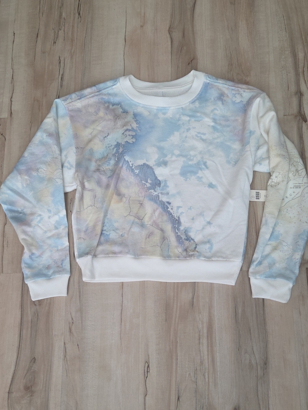 Anthropologie Pilcro Pastel Cloud Print Cropped Sweatshirt Small NWT